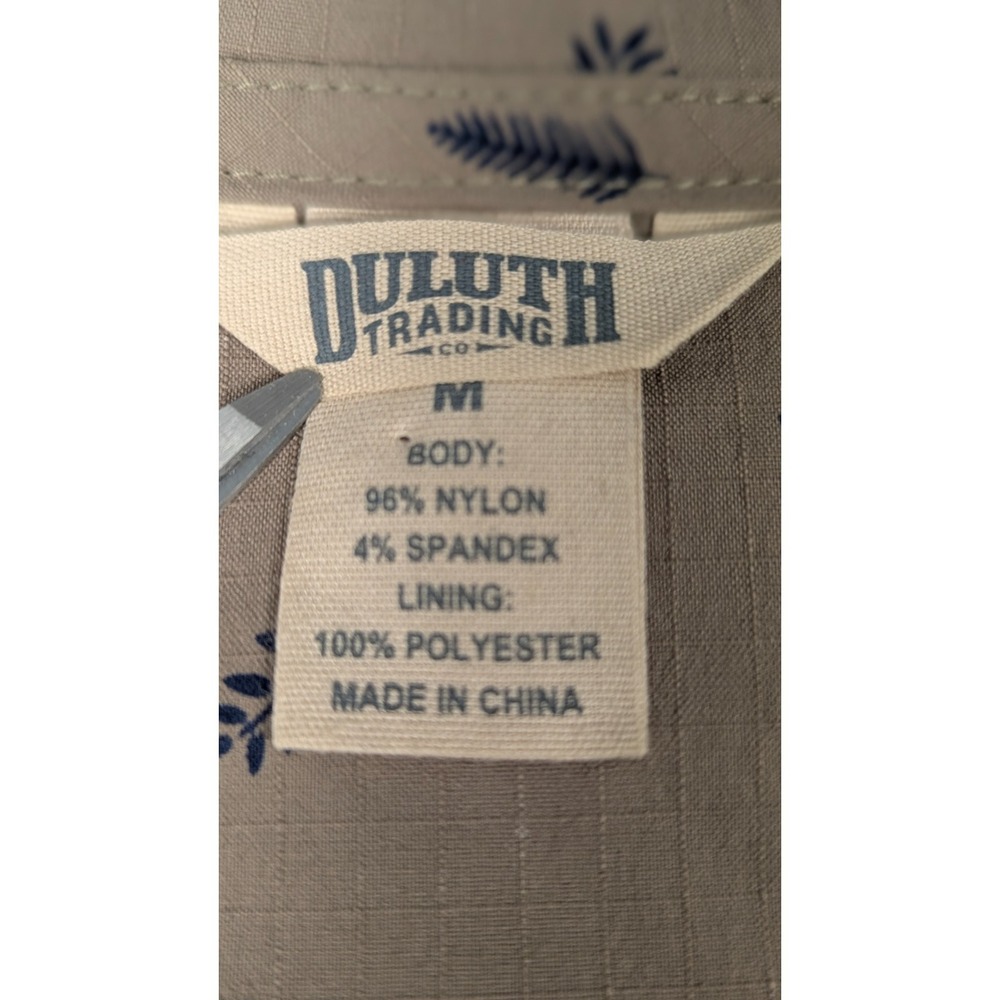 Duluth Trading Co Women's Fly Fishing Utility Vest Khaki Leaf Print Full Zip M - Picture 4 of 11
